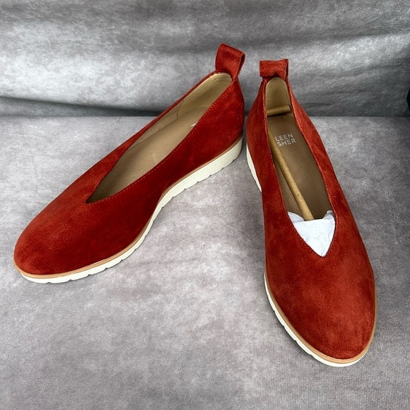 NIB Eileen Fisher Brick Red Humor Flat Suede Leather w/Dust Cover Women’s US 7 - Picture 1 of 10